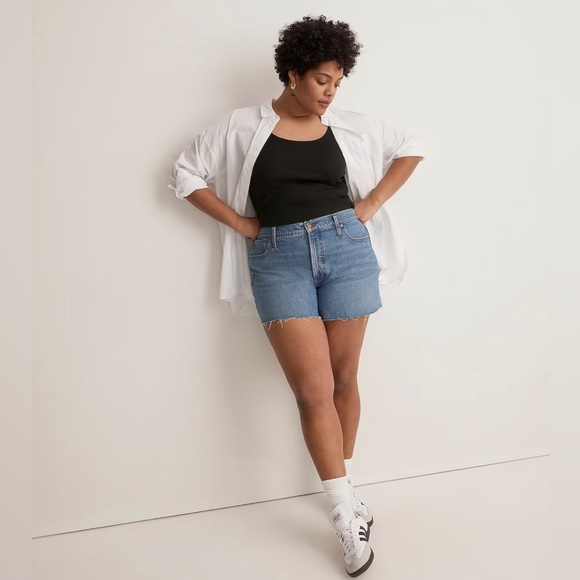 Madewell Pants - Madewell The Perfect Jean Short Sz 29
